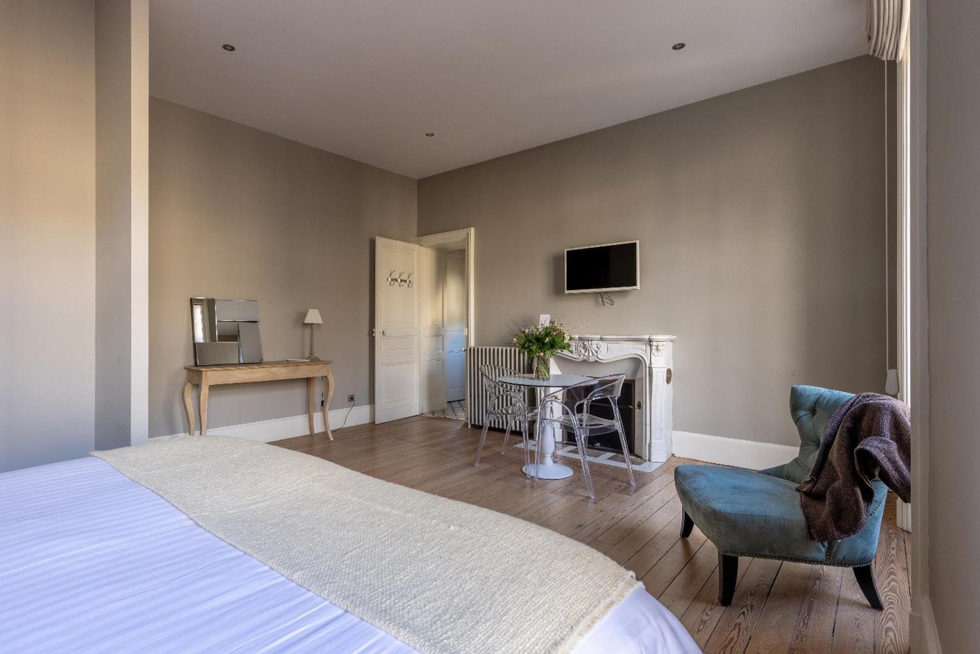 La Villa Beaupeyrat - Apparthotels De Charme Dans Batisse De Caractere A 400M Du Coeur De Ville De Limoges Phòng bức ảnh
