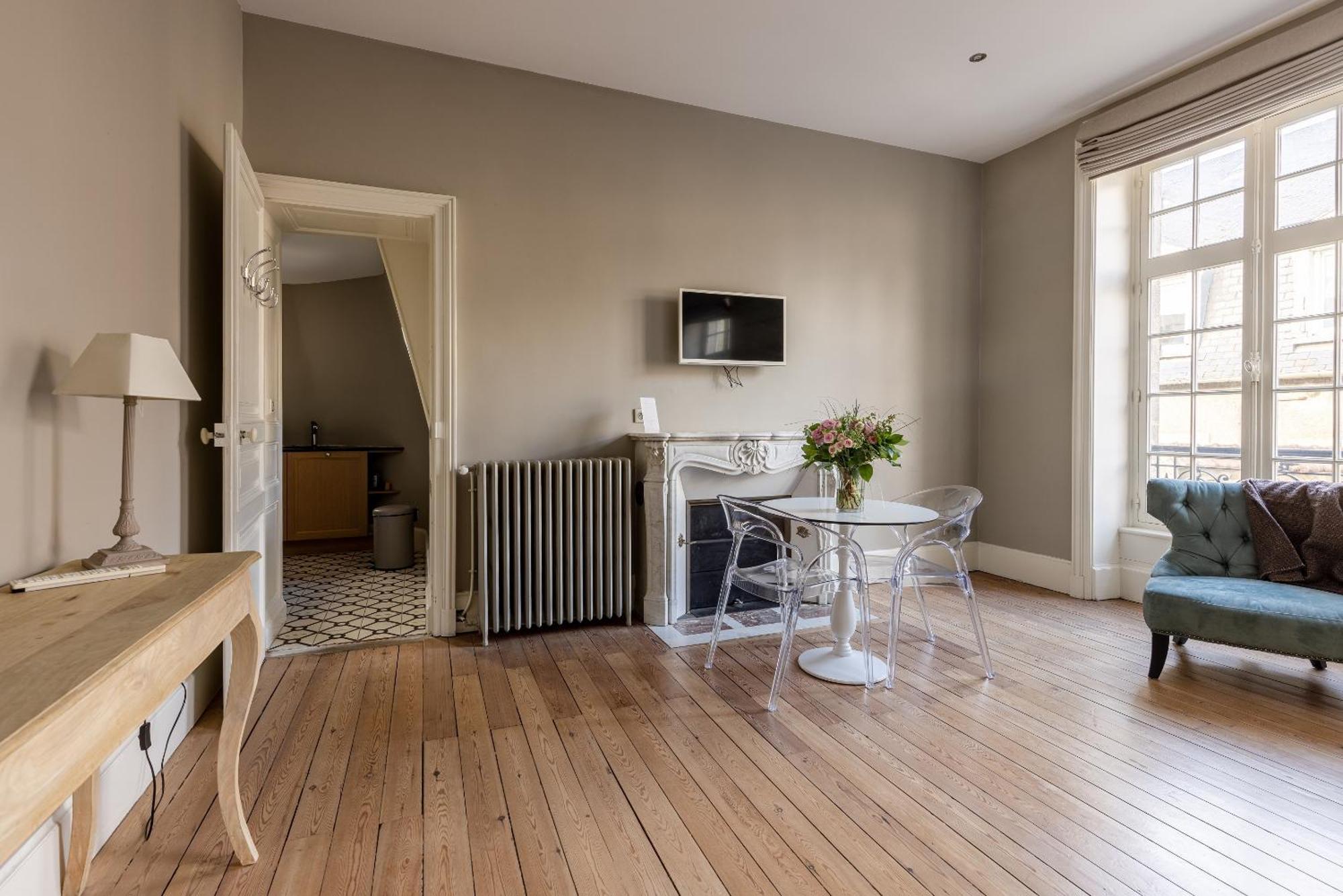 La Villa Beaupeyrat - Apparthotels De Charme Dans Batisse De Caractere A 400M Du Coeur De Ville De Limoges Phòng bức ảnh